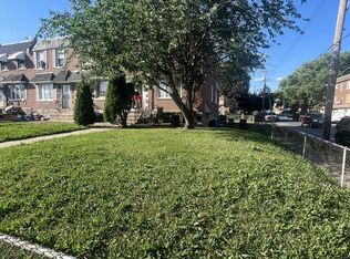3257 Friendship St, Philadelphia, PA 19149