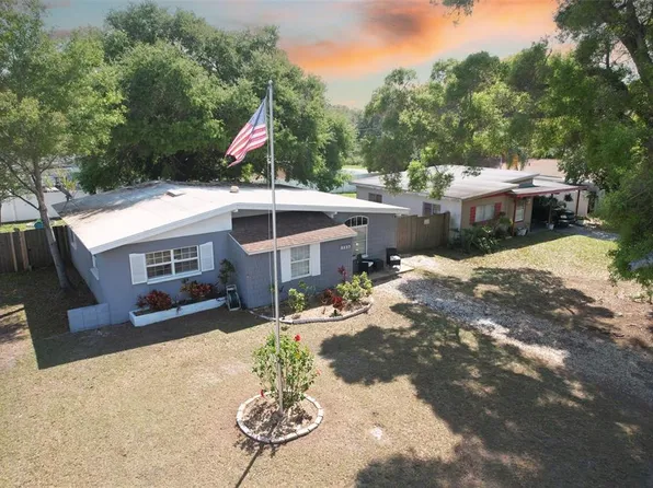 2137 Riviera Dr, Clearwater, FL 33763