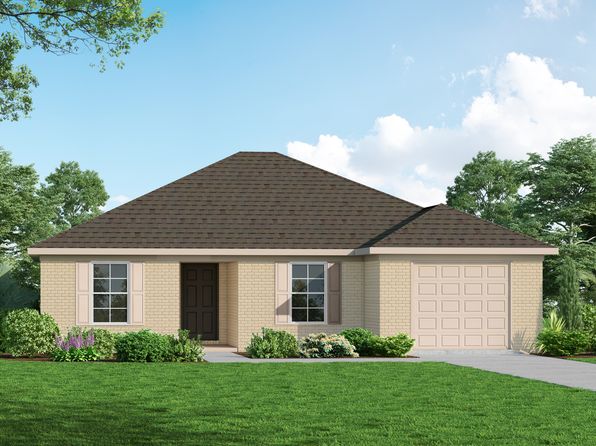 Progress Series 1227 Plan, Huntland Estates
