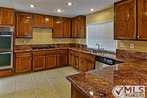 5th image of 19210 Marita Pl