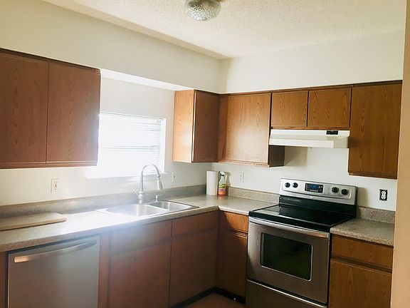 Stainless Steel Appliances!