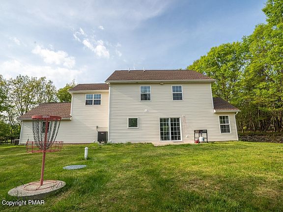 2nd image of 320 Scenic Dr