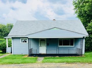 2 Ramsey Way, Rochester, PA 15074