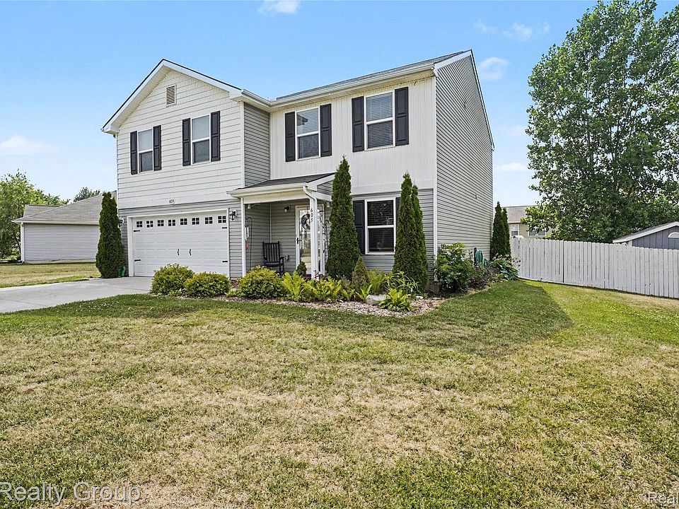 605 Rockway Dr, photo 29