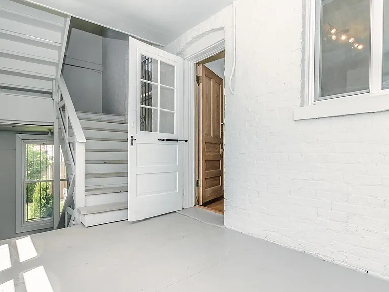 2619 W Rice St #1 — Photo 17