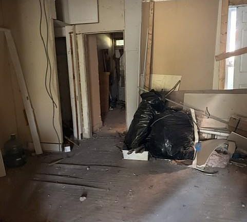 5th image of 2568 Edmondson Ave
