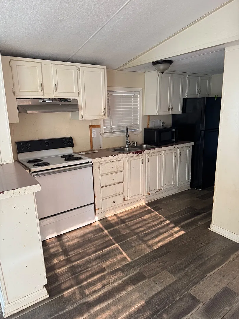 55553 US-51 - Unit 25 — Photo 2