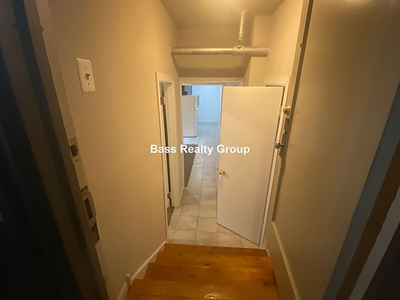 2nd image of 1369 W Estes Ave #G