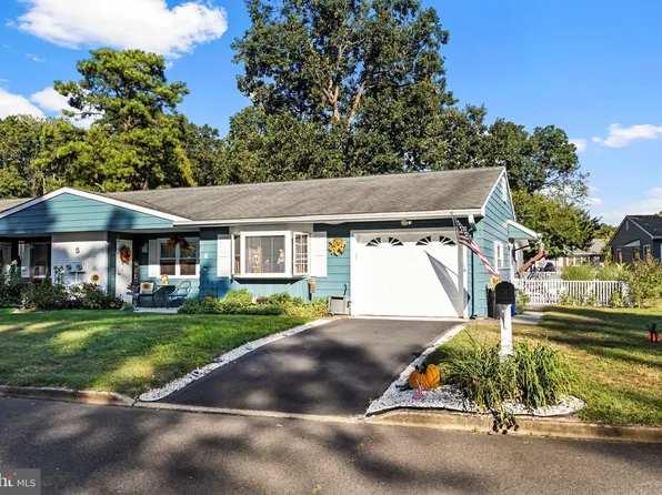 5 Montana Dr #A, Manchester Township, NJ 08759