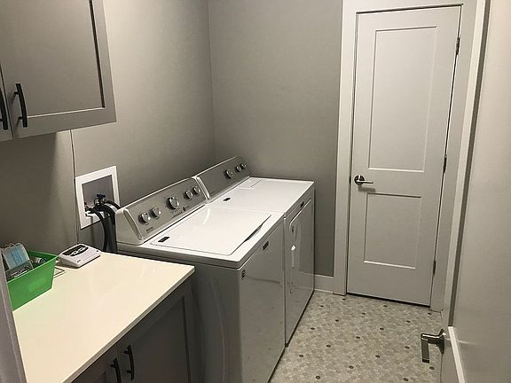 3rd image of 9700 Conrad Dr