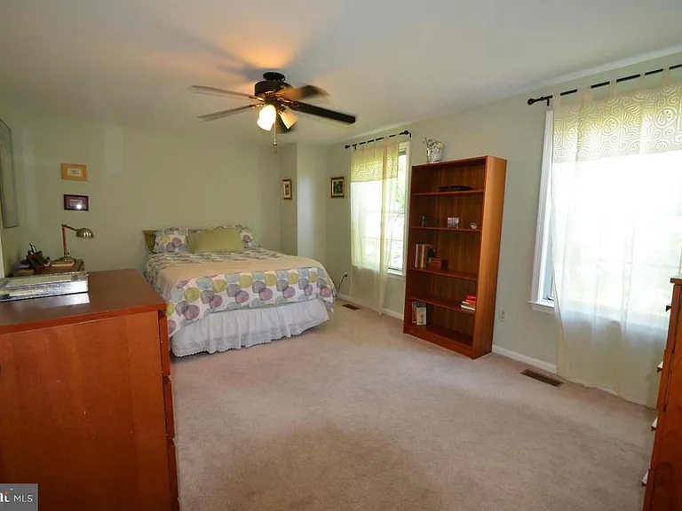 6552 Lochleigh Ct — Photo 7