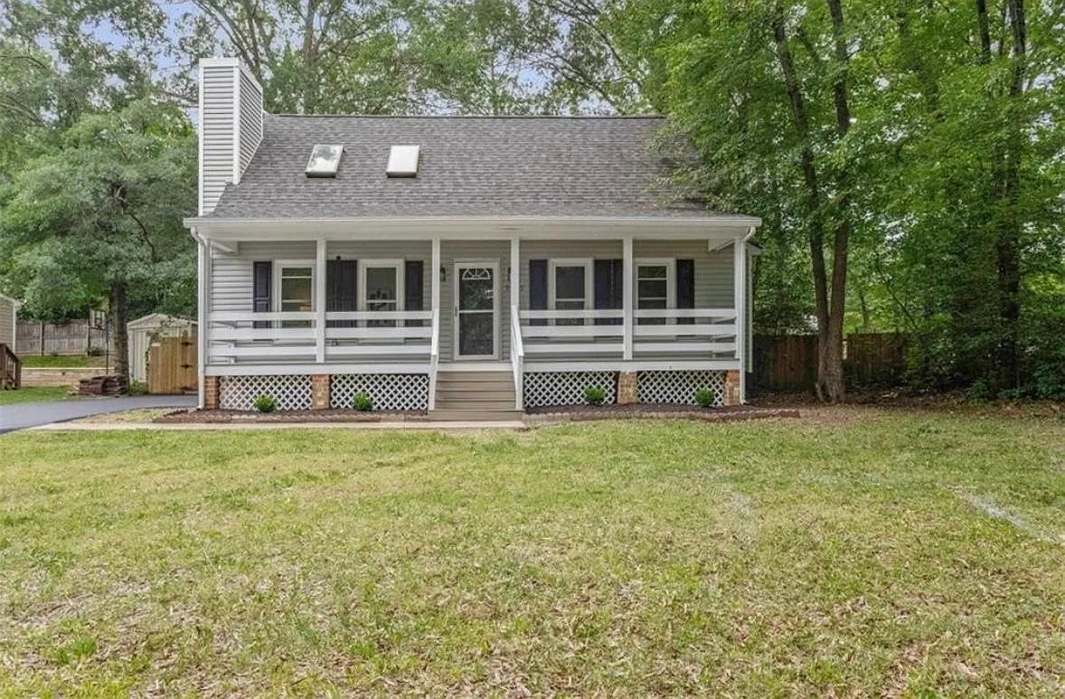 9725 Country Way Rd — Photo 2