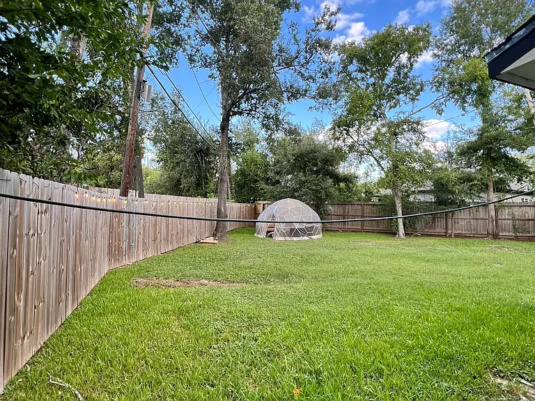 5127 Ditmas Ln — Photo 24