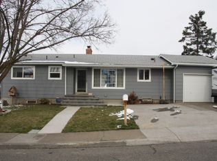 723 E 19th St, The Dalles, OR