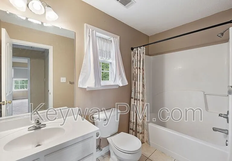 4890 Somerset Dr — Photo 20