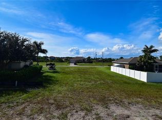 4129 NE 9th Pl, Cape Coral, FL 33909