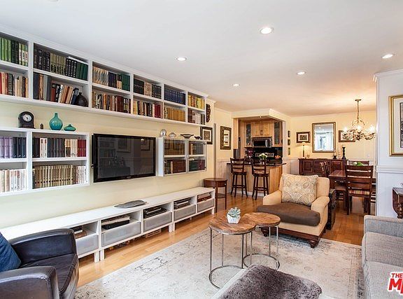 Sophisticated Living Space