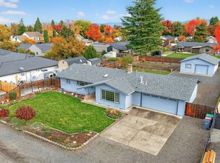 3496 Edella St, Central Pt, OR 97502