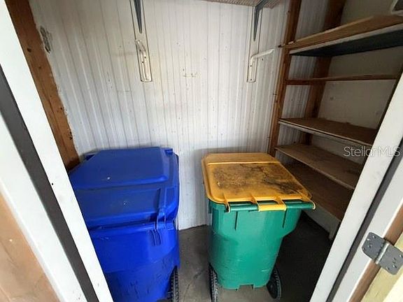 4th image of 1023 SOUTHLAND DRIVE