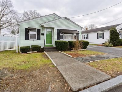 127 Standish Ave, Providence, RI, 02908