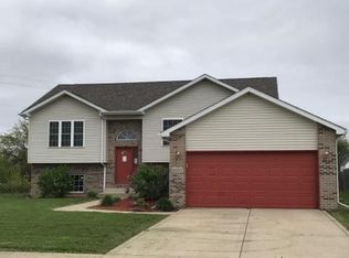 6553 Robbins Rd, Portage, IN 46368