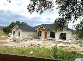 701 Mill Creek Dr, Salado, TX 76571