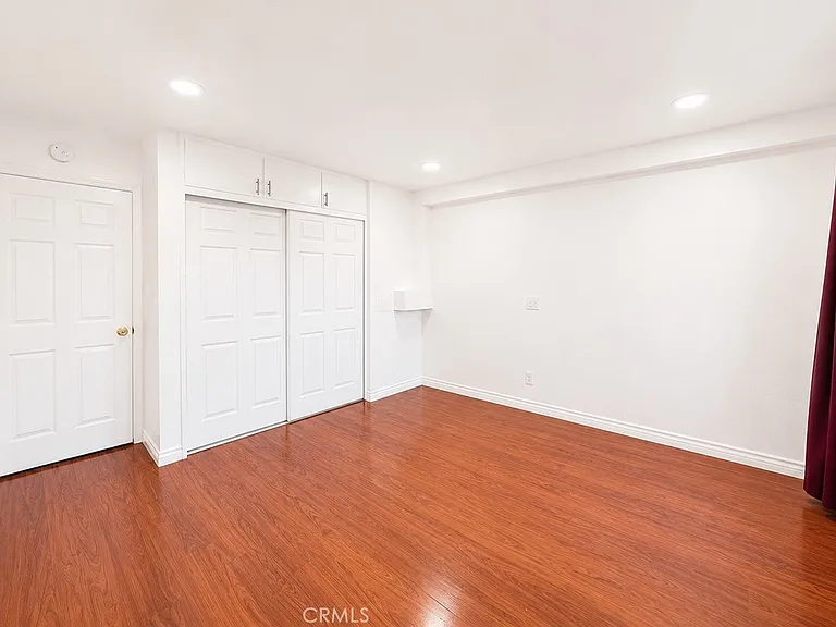 17402 Horst Ave — Photo 11