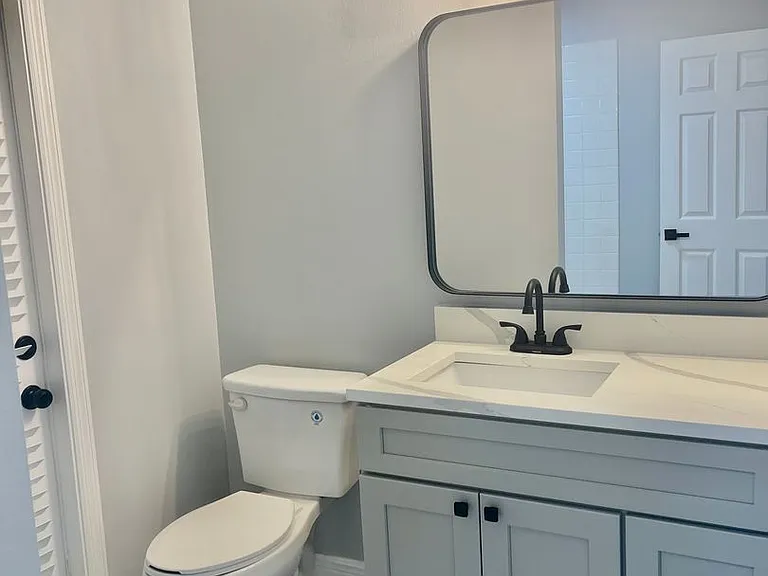 3302 Santa Monica Dr — Photo 18
