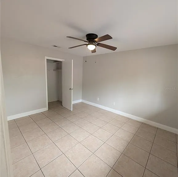 803 NW 40th Ave — Photo 3