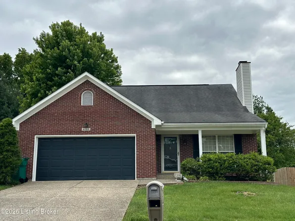 4708 Wooded Oak Cir, Louisville, KY 40245