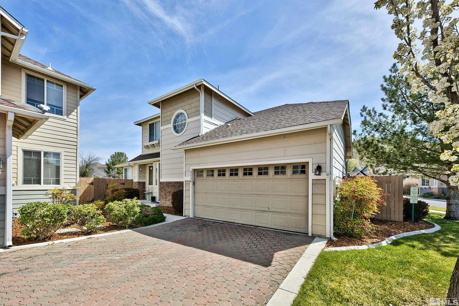 3710 Herons Landing Dr photo 1