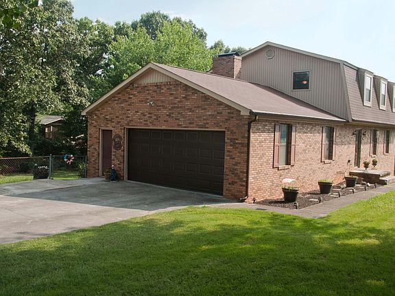 2nd image of 10600 High Meadow Dr