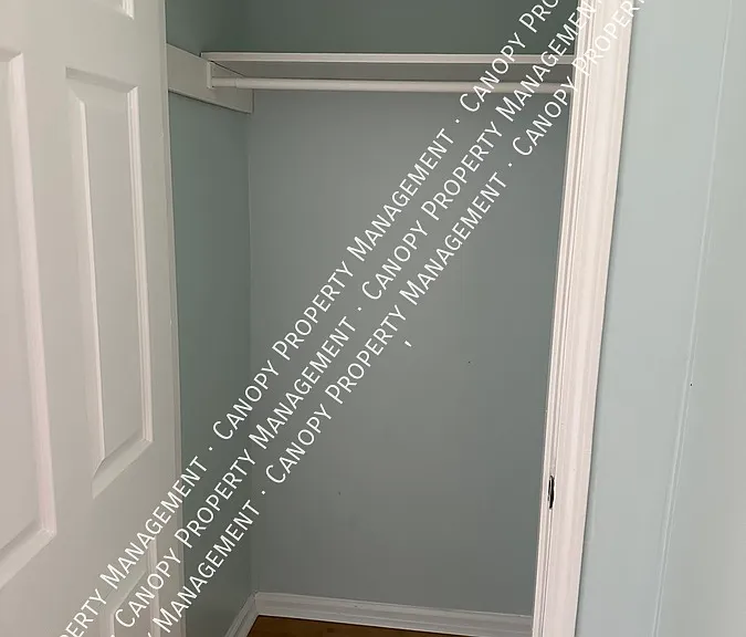 401 Roosevelt Blvd — Photo 11