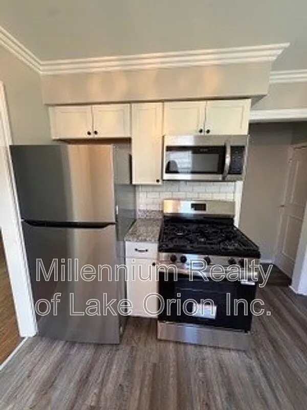 3 bed, 1.0 bath, 1000 sqft, $1,395 — Photo 4
