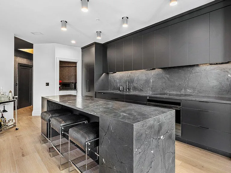 801 S Olive Ave #427 — Photo 8