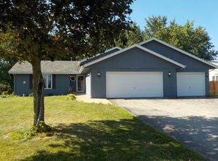 6349 Nimtz Rd, Loves Park, IL 61111