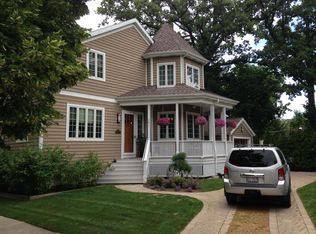 381 Poplar St, Winnetka, IL 60093