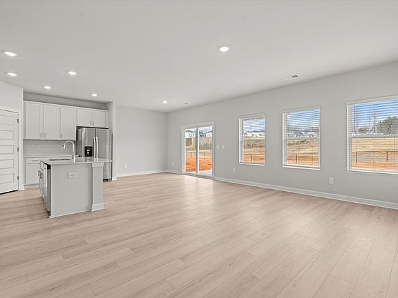 Welcome to the Chatham floorplan at The Farm at Wells Creek - Signature Collection.