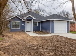 1306 E 4th Ave, Corsicana, TX 75110