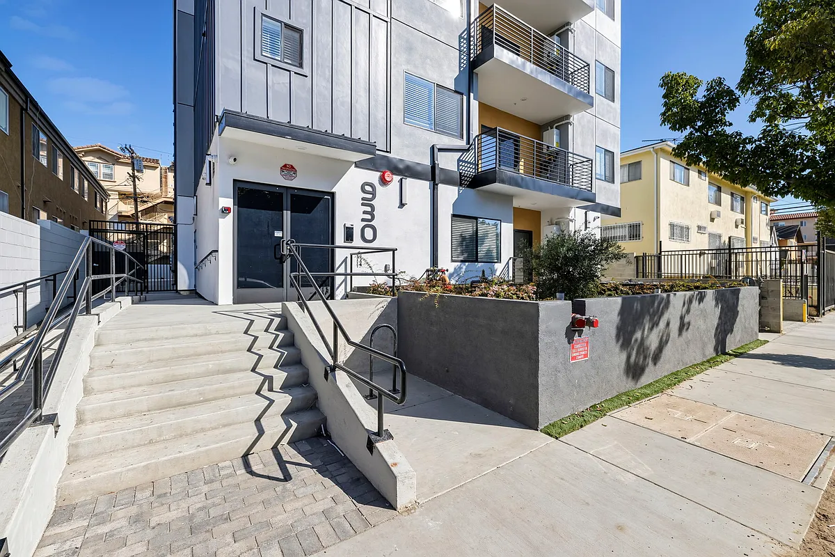 Building Photo - 17 Grams LLC