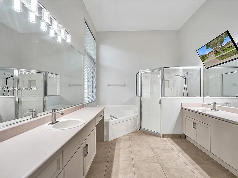 6334 SW 192nd Ave — Photo 44