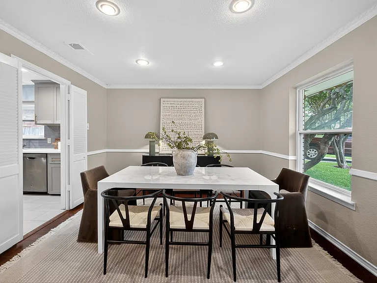 9660 Timberleaf Dr — Photo 50