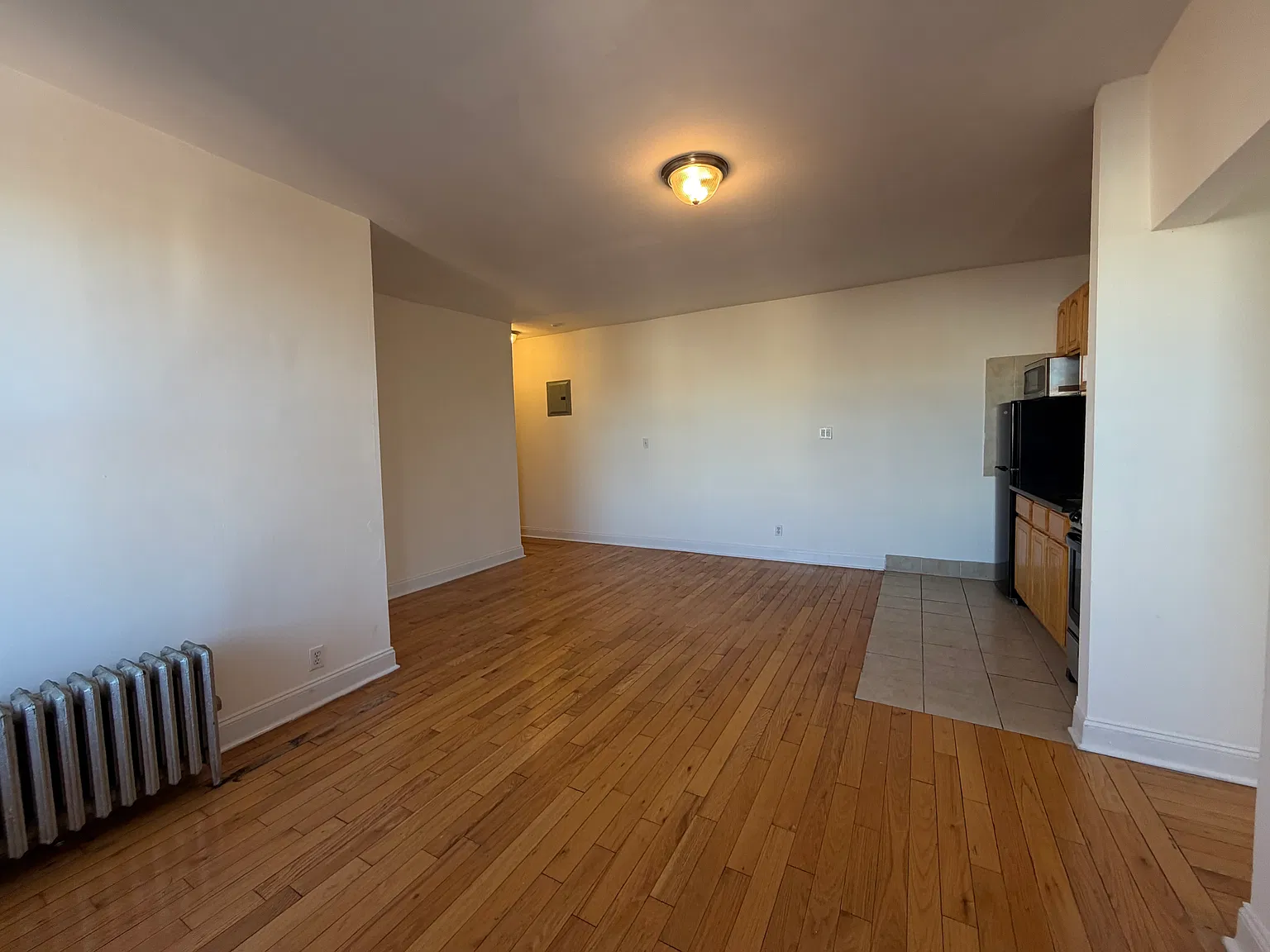 1 bed, $1,665 — Photo 3