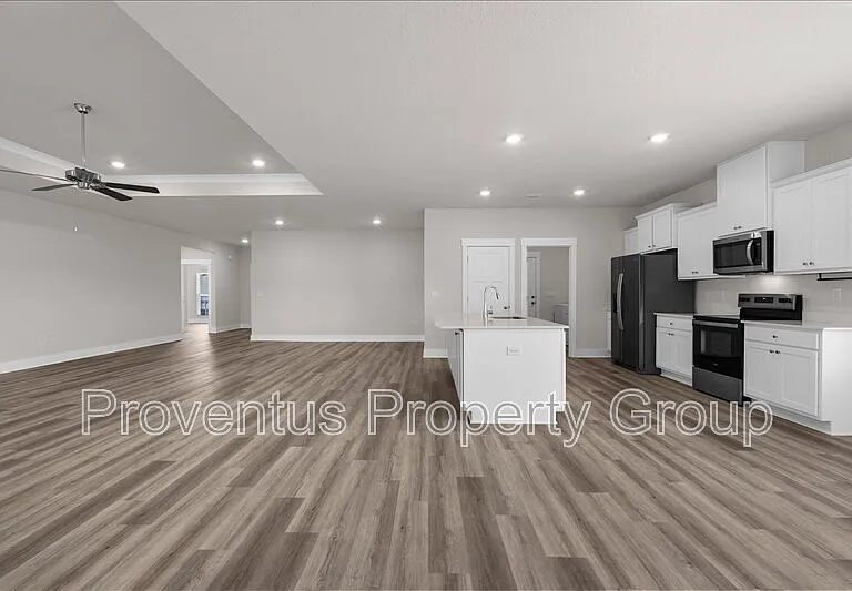 3136 Silver Maple Dr — Photo 13
