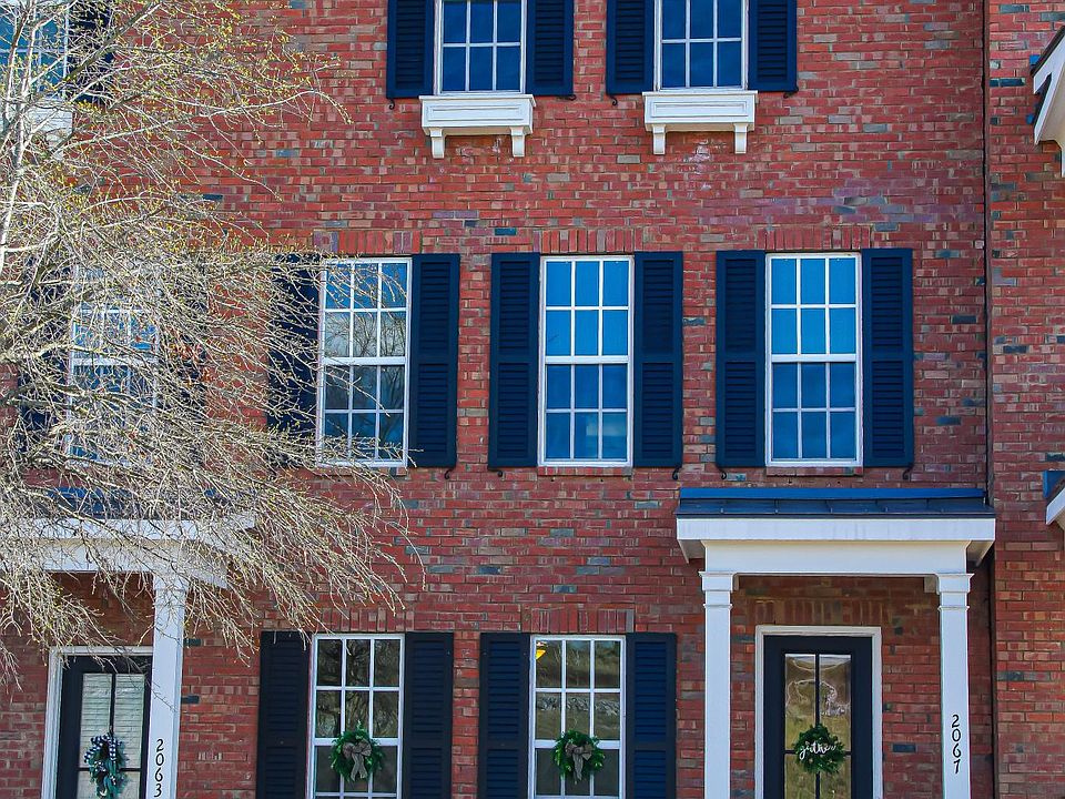 Front of Townhome