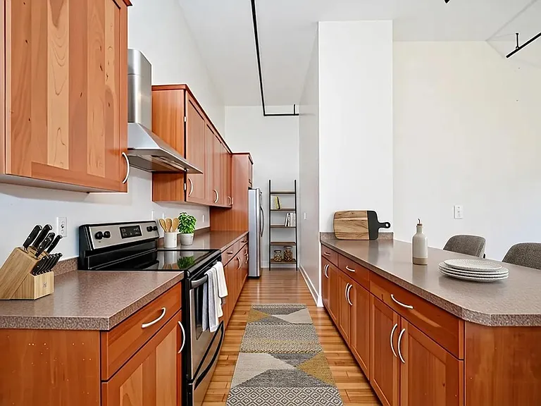 68 Richardson St #403 — Photo 2