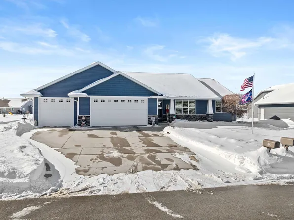 851 Red Clover Way, Denmark, WI 54208