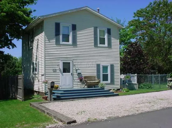 63 Yardner St, Johnstown, OH 43031