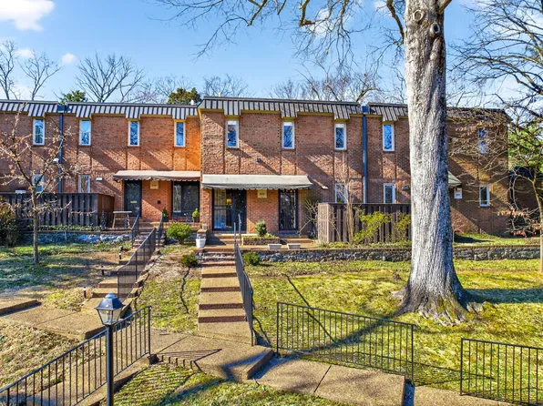 638 Timber Ln, Nashville, TN 37215