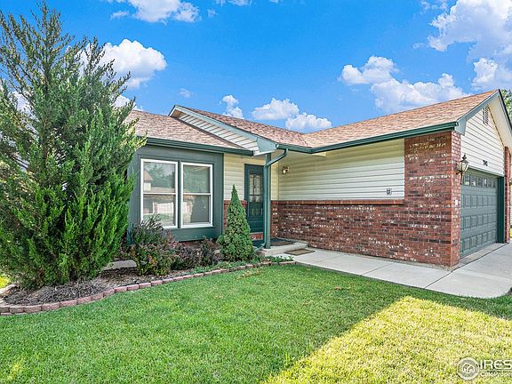 2nd image of 2942 Sombrero Ln
